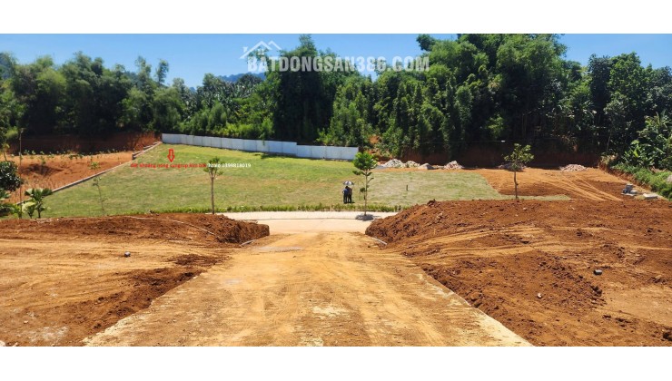 chỉ hơn  2 tỷ tý ty ac đã sở hữu ngag cho gđ mình 1 lô đất có khoáng nóng với diện tích hơn 500m có sổ hồng pháp lý rõ ràng